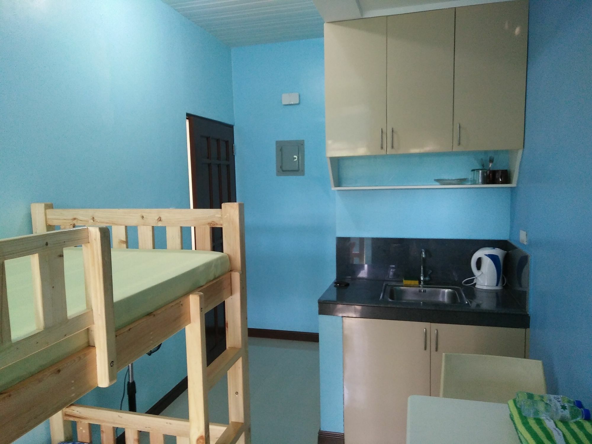 Christopher B&B And Apartments (Adults Only) Paranaque City Екстериор снимка